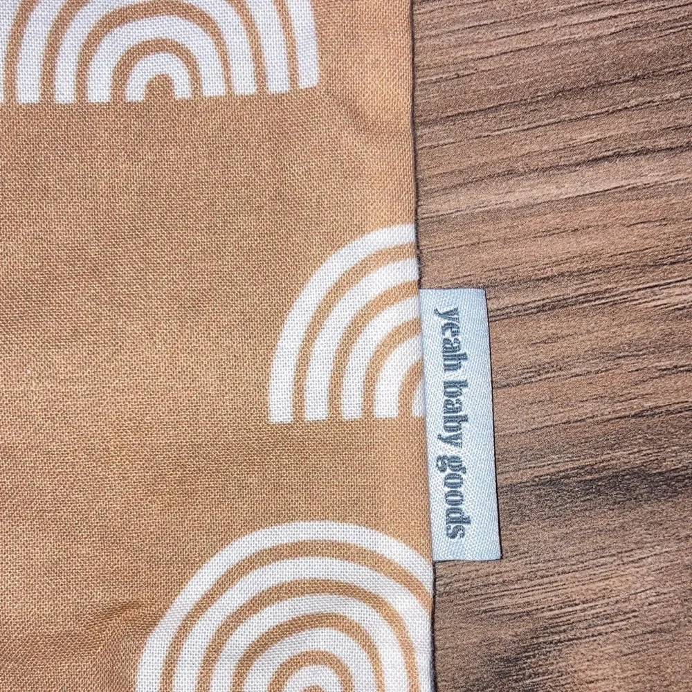 #172. 🆕 NWOT - Yeah Baby Goods Adorable Rainbow High Chair Cushion Cover